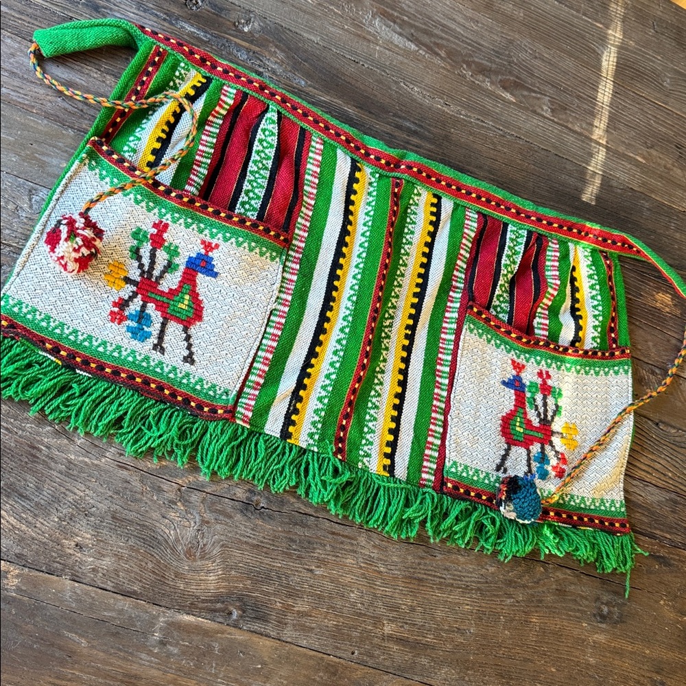 Artisanal Peruvian or Spanish blanket apron preloved‎
